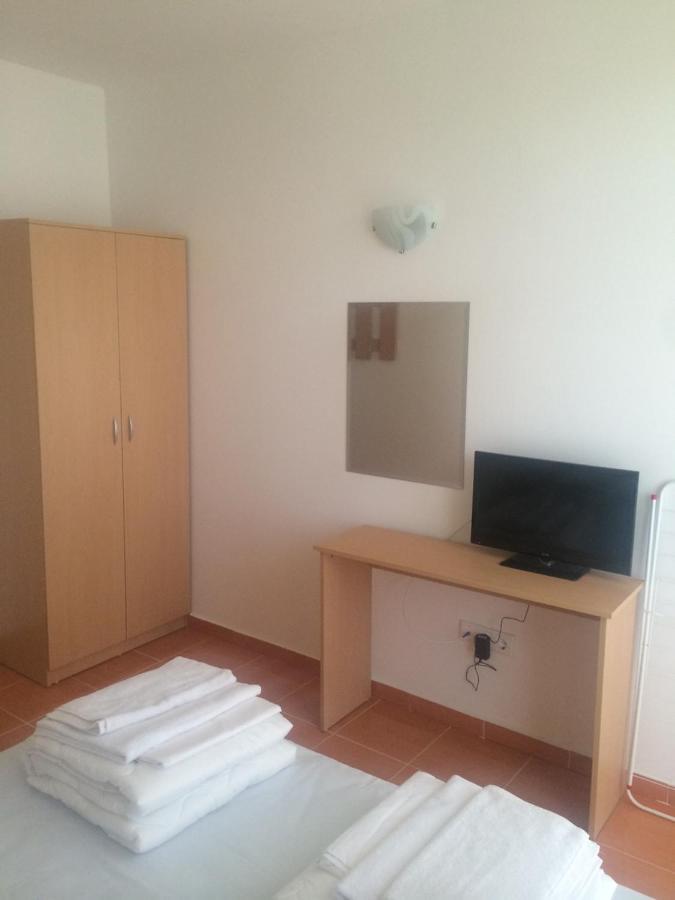 Guest Rooms Venera Primorsko Exteriör bild